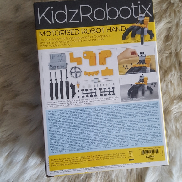 🌙NIB Motorized Robot Hand STEAM - Picture 3 of 6